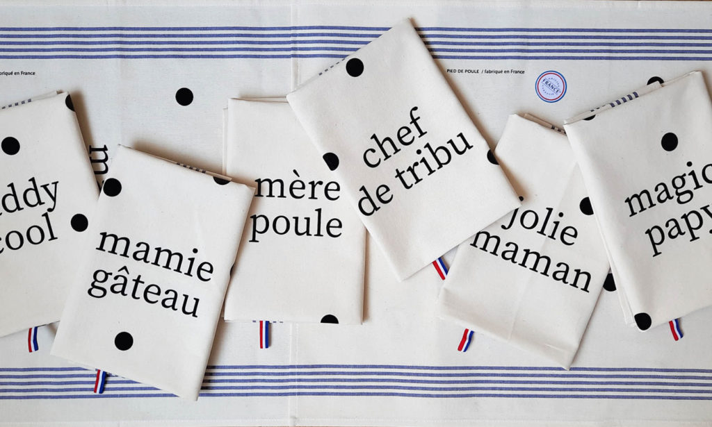 Torchons personnalisés à pois <span>"La famille s'éclate"</span>