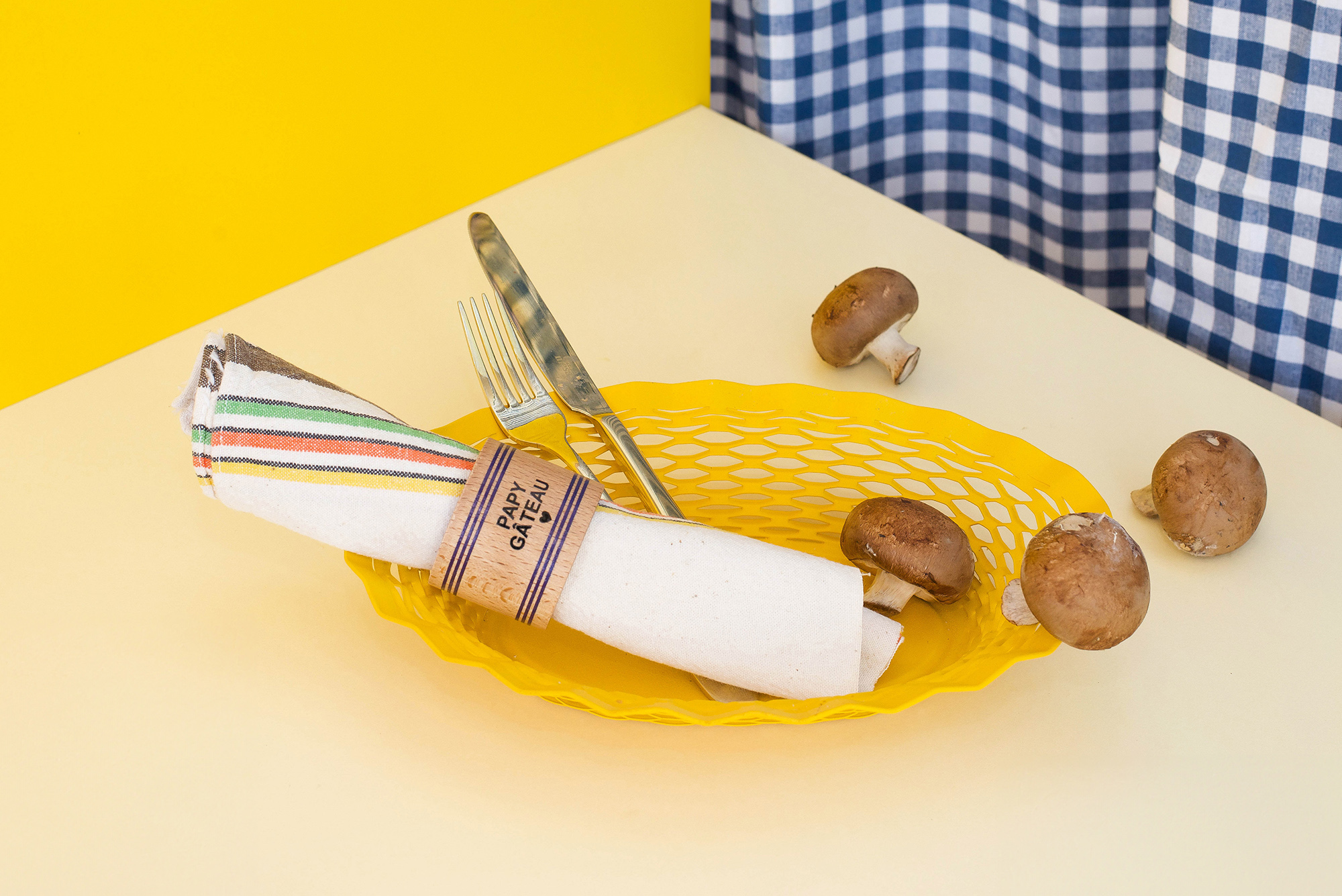 Ronds de serviette en bois<span class="sous-titre"> personnalisé pour toute la famille</span> – Image 22